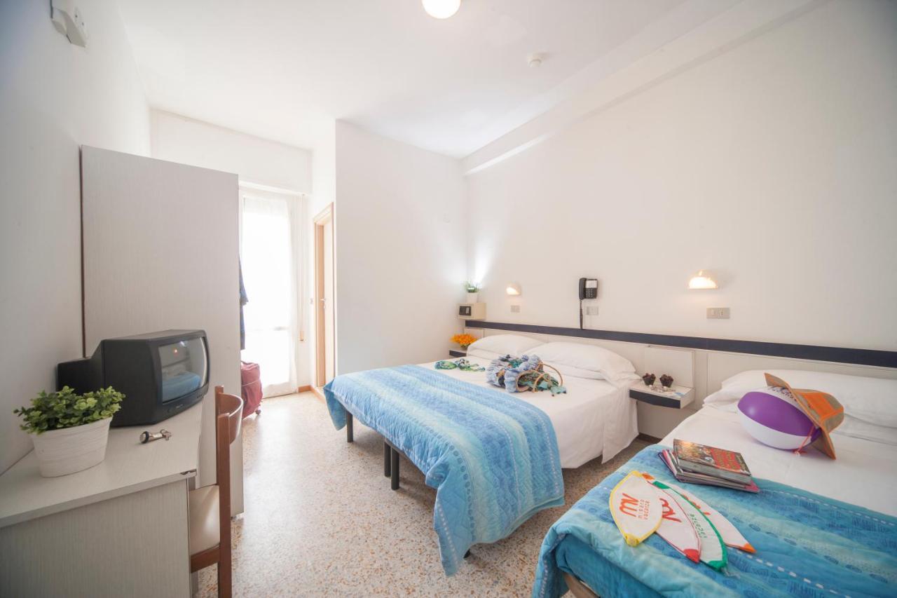 Hotel Bologna Misano Adriatico Ngoại thất bức ảnh