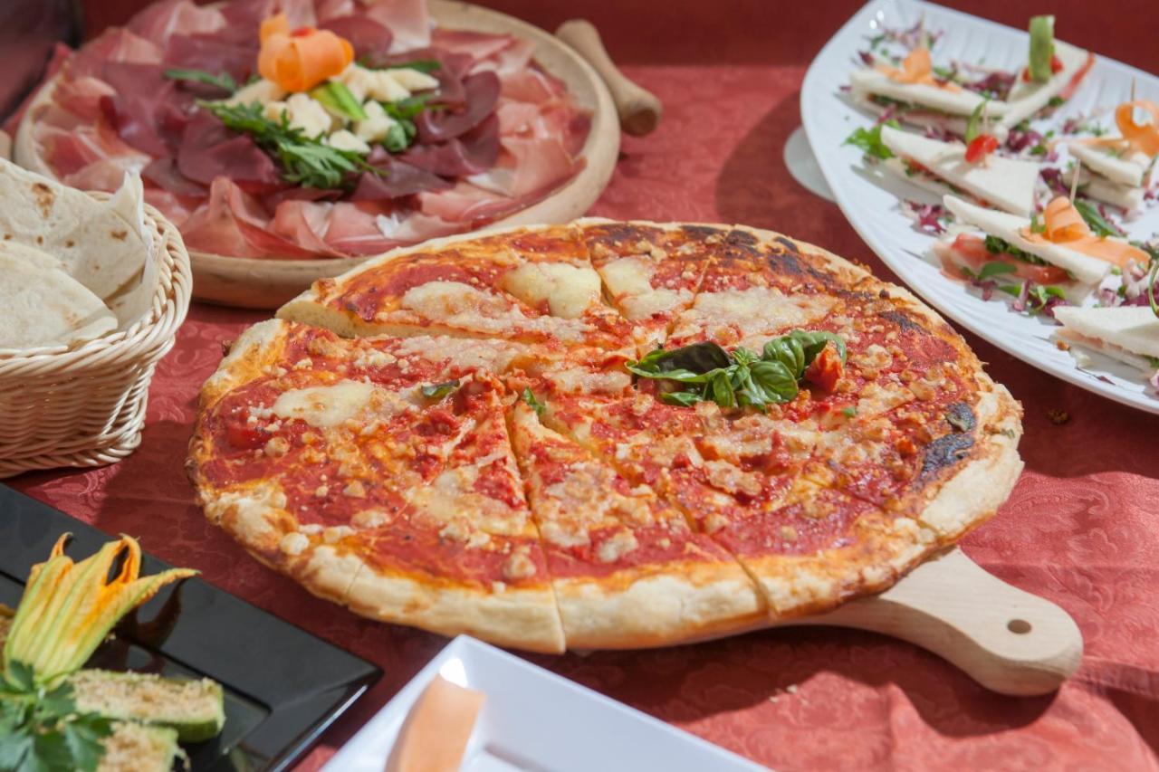 Hotel Bologna Misano Adriatico Ngoại thất bức ảnh