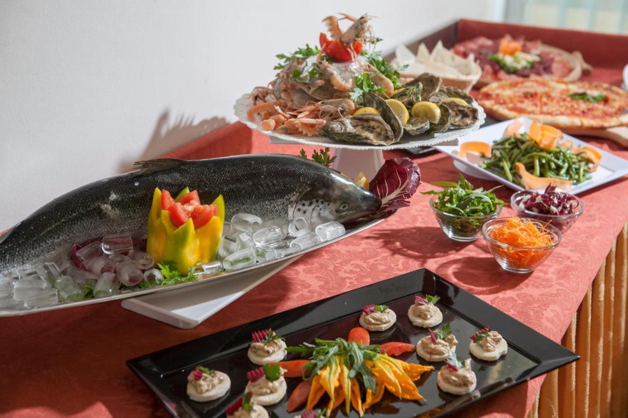 Hotel Bologna Misano Adriatico Ngoại thất bức ảnh